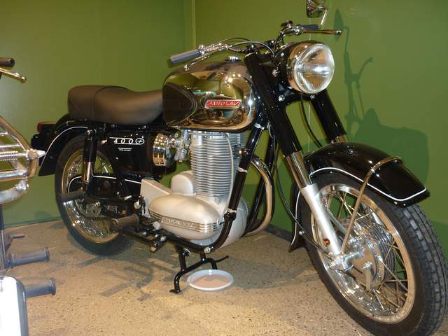 Moto Sanglas 400 cm3 année(1972)