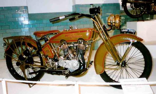 Harley-Davidson 1000 cm3 HT 1923