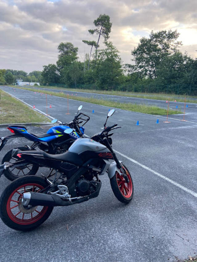 Auto-Moto-Ecole Zucco