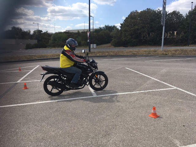 › Voir plus d'informations : Auto Ecole de Fontaine Les Dijon