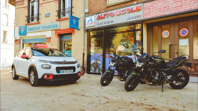 › Voir plus d'informations : Auto Ecole Leclerc