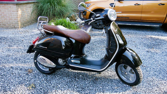 AUTOHANDEL DYNOMINA LIMBURG / GARAGE / 2dehands auto