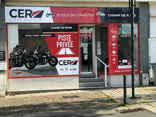 Auto Moto School Cer Champ De Mars
