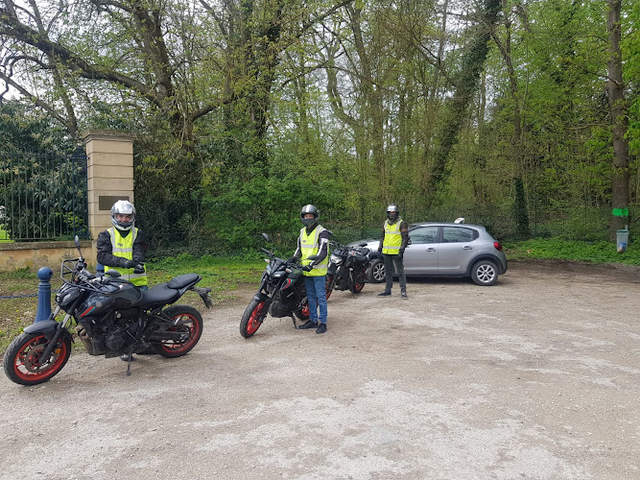 › Voir plus d'informations : Bcs Carrasco - School Driving | Auto, Moto, Poids Lourds, Transport De Voyageurs