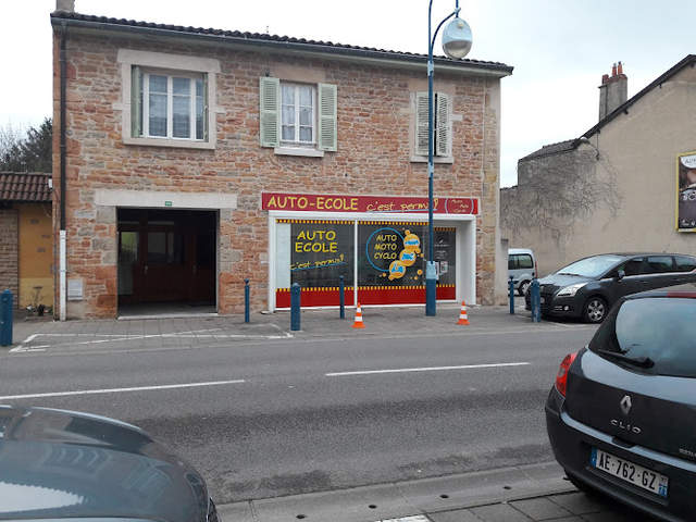 Driving School C'est Permis