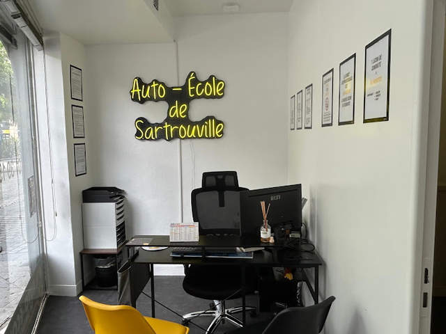 › Voir plus d'informations : Driving School De Sartrouville