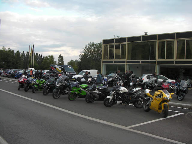 LM Motors Powersports Poperinge