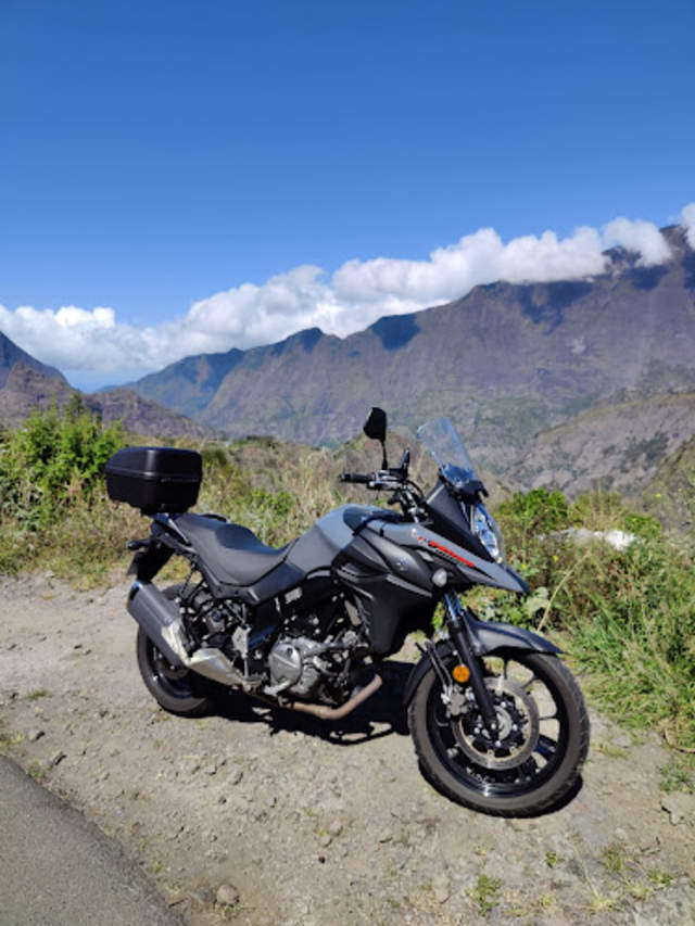 › Voir plus d'informations : Location Moto - Squale Location