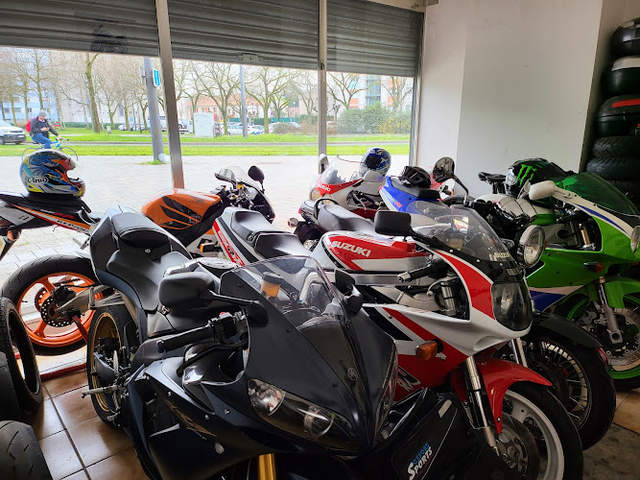 › Voir plus d'informations : Martin Motos