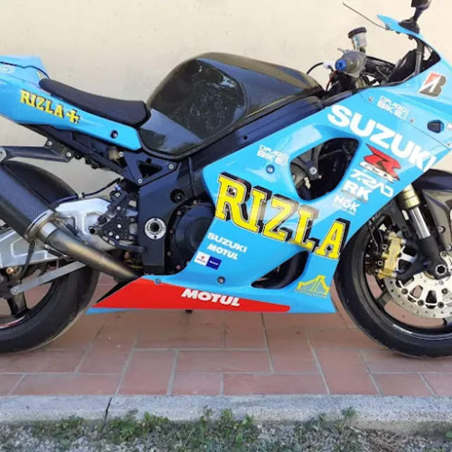 › Voir plus d'informations : NIKO RACING
