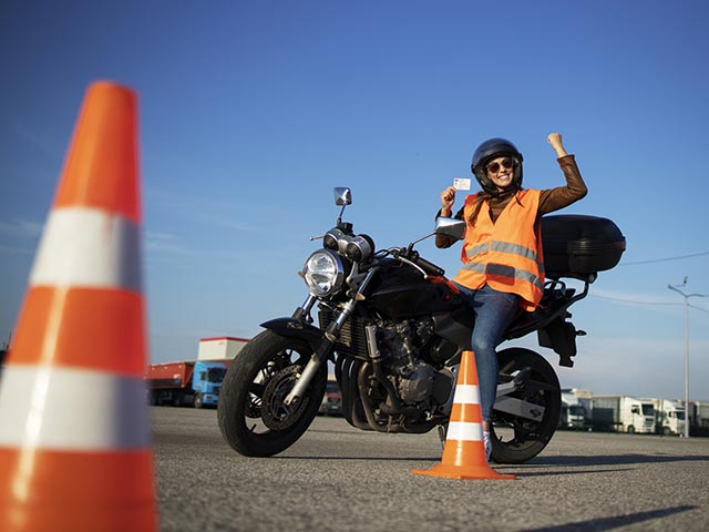 › Voir plus d'informations : Driving School Amg Sochaux