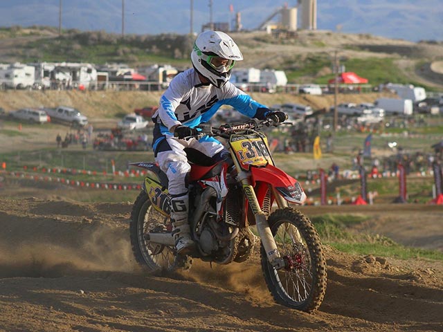 Terrain Moto-Cross de Rom