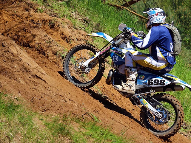 Terrain Moto-Cross de Cavillon à Dieudonné