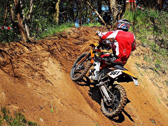 Terrain Moto-Cross de Béville le Comte