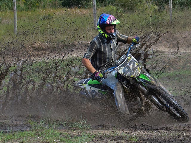 Terrain Moto-Cross de Saumos