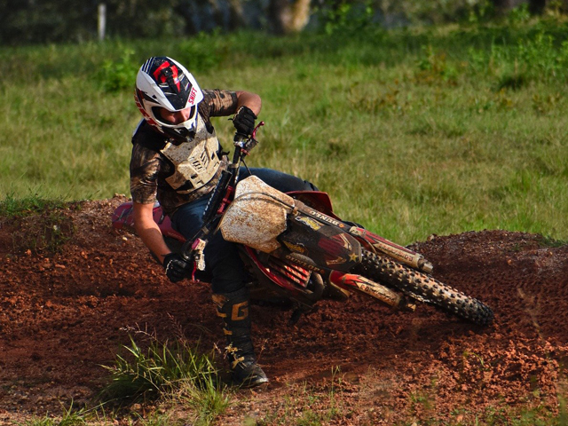 Terrain Moto-Cross de Baguer Pican